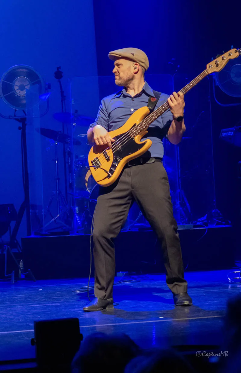 Playing with Neil Diamond memories